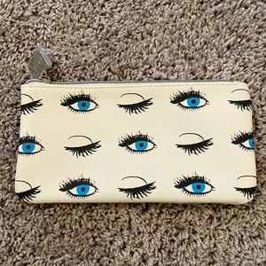 Rodan + Fields Eyelash makeup pouch